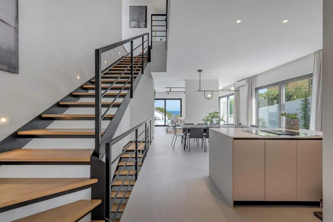 טרוגיר Villa Juliet
