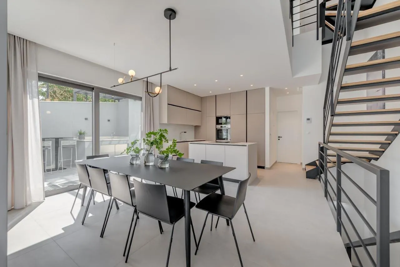 טרוגיר Villa Juliet