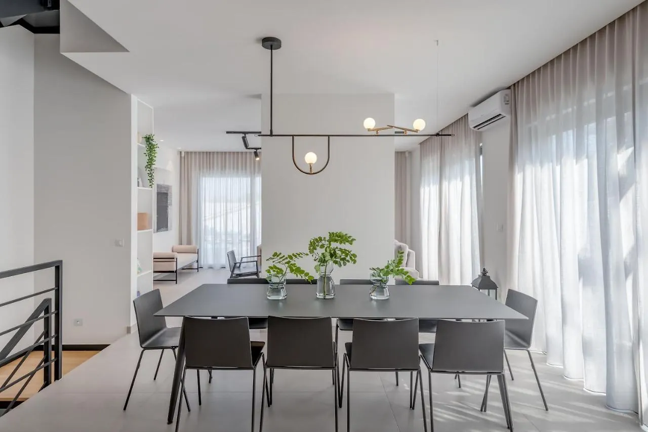 Villa Juliet Trogir 0*,  Croatia